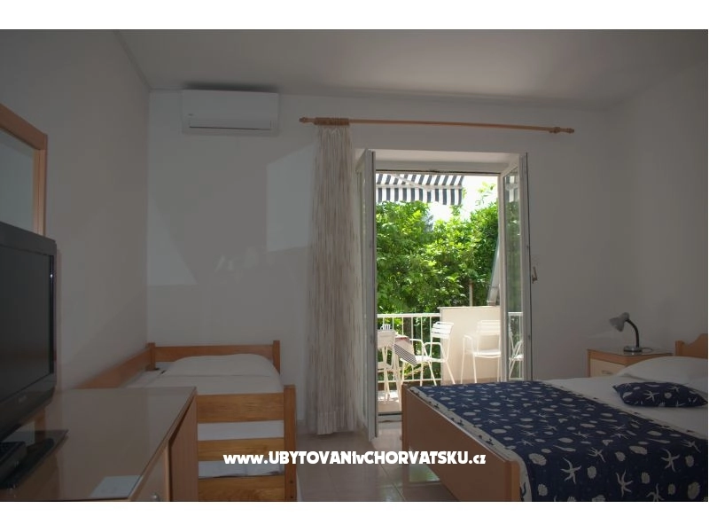 Apartmani Julka - Podgora